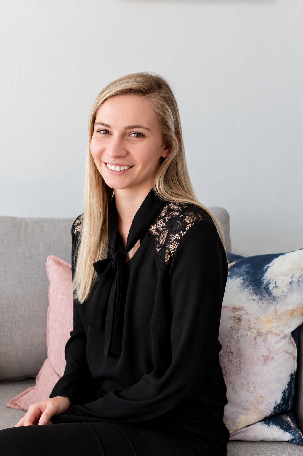 Yulabe Nel, SkinScience aesthetic therapist and Isa Carstens graduate